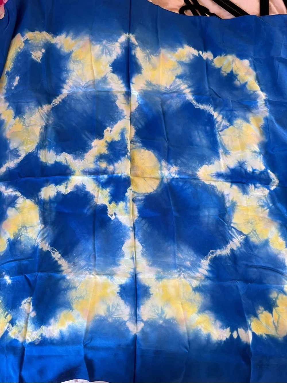 Hand Made In Bermuda By Jessica Tie-Dye Blue Yellow Fluid Art Silk Scarf 34*34